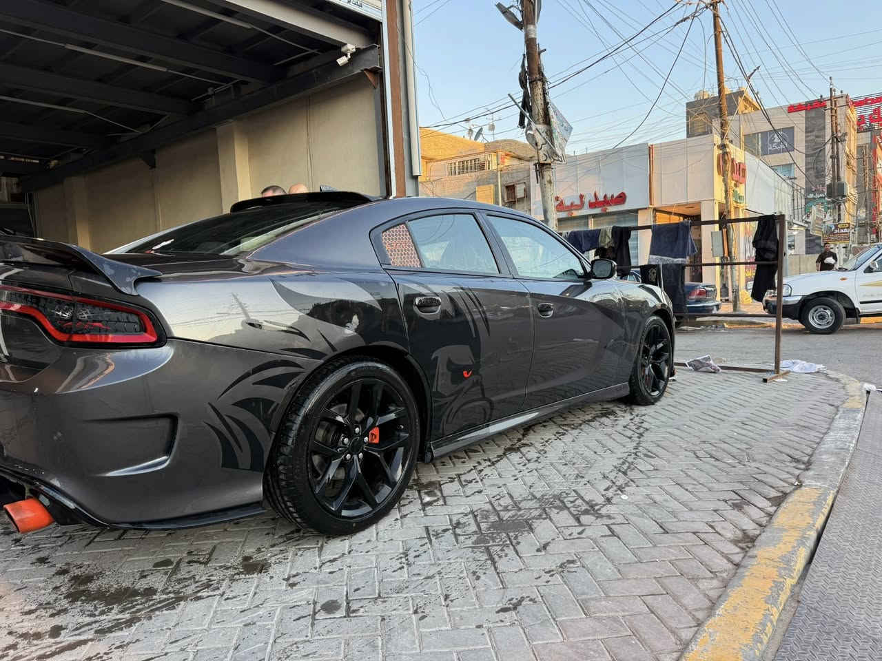 جارجر 2022 ارتي
لسلام عليكم جارجر 2022 R/T  رقم اربيل بأسمي سعر 193$ بيها مجال  ماشيه 54mi حقيقي مملعوب بل عداد  
(كير ومكينه كفاله ) السياره مصروف عليها من الداخل ومن الخارج عليها تزويد يم مصطفى ايكل وبرمجه كامله السياره كامله ومابيها اي نقص  جاهزه من كلشي مواصفات فول ماعدا الفتحه /فتحه/ تشغيل عن بعد / شاشه كبيره / قطعتين تبريد / تحكمات قياده سبورت من الشاشه وبعد هواي مواصفات  
والحادث جاملغ وبنيد بسيط مثل مموضح بل صوره 
وبالعراق  انطخت هلال الجاملغ الخلفي باقي السياره كفاله 
مكان السياره بغداد الاستفسار ***********
