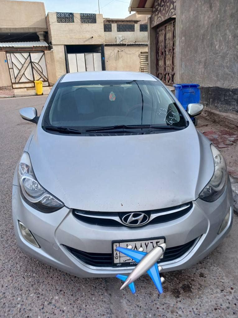 ‎افانتي  ١٢ بصرة  وارد  كوري  مكفوله  من  ضربة  بيهه  صبغ  مكانات  سياره  جاهزه  وسعر ٨٨  ***********‎ البصرة, العراق
