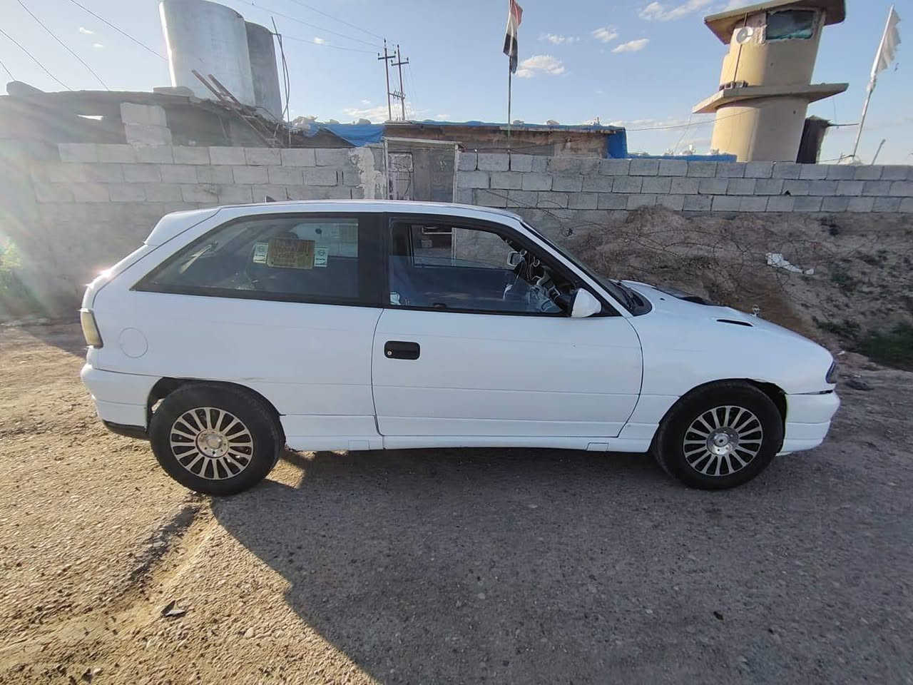 سيارا اوبل استرا موديل 1994 نضيفه كير محرك شرط
ورقت بانزين بيها
سنويا 29
محرك 18
تايرات جديد
رقم كركوك
رقم ‏‪0789 088 8409‬‏
سعر خاص
