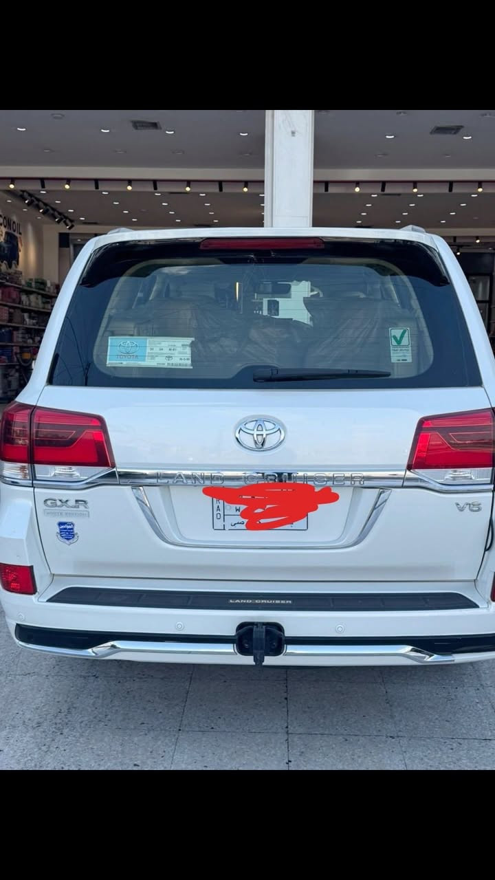 سيارة لاندكروز 2017 مكفوله كفاله عامه سياره جديده عنوانها بغداد تقاطع درويش الاستفسار :
***********
