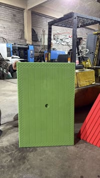 ‏اللهم صل على محمد وآل محمد تم وصول ميز سمائي واخضرّ واحمر أسعار مناسب...