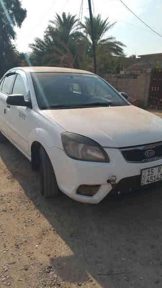 السلام عليكم
كيا ريو موديل 11خليجي 
 1600 مكينه 
السياره مكفوله كفاله عامه من الضربه او التبديل 
عده المكينه لاستيك ولف كير كفاله والسياره كدامكم نضيفه التبريد تدفه كله شغال ما بيها اي نقص السعر 95 وبيها مجال 
 مكاني الدوره للاستفسار ***********
