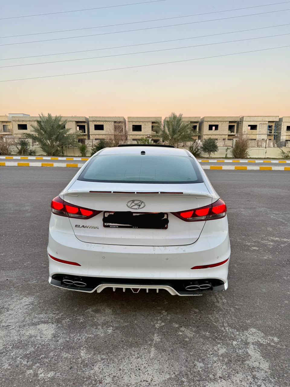 سلام عليكم
النترا 2018 خليجي 
مكفوله كفاله عامه ( صبغ / تعديل / تبديل )
مواصفات :-
سلايت روف
شاشه كاميرا
يدات نيكل
5 ويلكب
تحكم ستيرن
ايرباك دشبول 
ايرباك ستيرن
نضام البريك ( Abs )
لد نهاري امامي
مري شفط اوتو
اشاير مري
قطعتين تبريد
حساس خلفي بلادي
3 انظمة قياده
( ايكو / سبورت / نورمال )
محرك 2000 دوش
سبير منازل
كتلوكات الشركه بيه
محرك كير حداديه تبريد كله ع وضع الشركه
تخم تاير جديد قبل اسبوع
ماشيه 100الف حقيقي
رقم بغداد سنويه جديده وهزه جديده
بسمي  تحويل مباشر 
مكان السياره تكريت 
السعر149 وبي مجال قليل حك الجيه
***********
