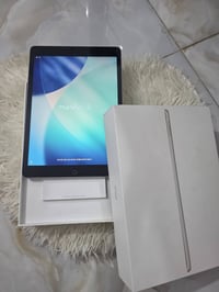ايباد 9 • للبيع