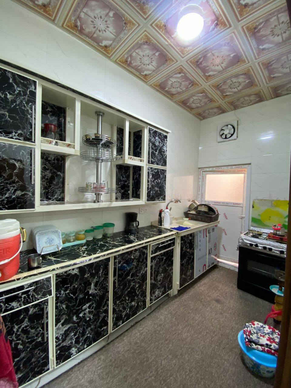 كركوك / منطقة حي العسكري الحولي / قرب جامع الهجرة النبوية 

بيتين  (طابو)
/ كل بيت مساحته/ 100متر
 مساحة امام البيت/200متر ترهم حديقة 

المواصفات/ غرفة نوم:1/ هول/ مطبخ/ حمام/ منور/ استقبال/ تواليت خارجي/ درج خارجي / 

السعر/74 بي مجال 

📞***********
📞***********
