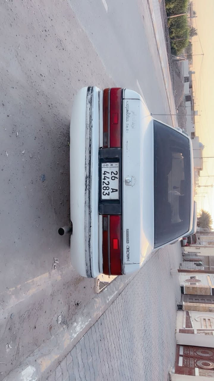 سيدان للبيع
محرك وكير بطه جديد

صدر جديد اربع تايرات جديد 

صبغ به حزام بدون ضرر بس كان جملقات صفر ال

السعر ٤٨ ورقه وقابل لتفاوض 

رقم صلاح الدين دولي جديد حتا هزه 

سياره مال بيت حتا تبريد وتدفئه شقال

رقم ***********
