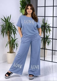 تراك فانيلة • مطعم ستراس • توصيل محافظات