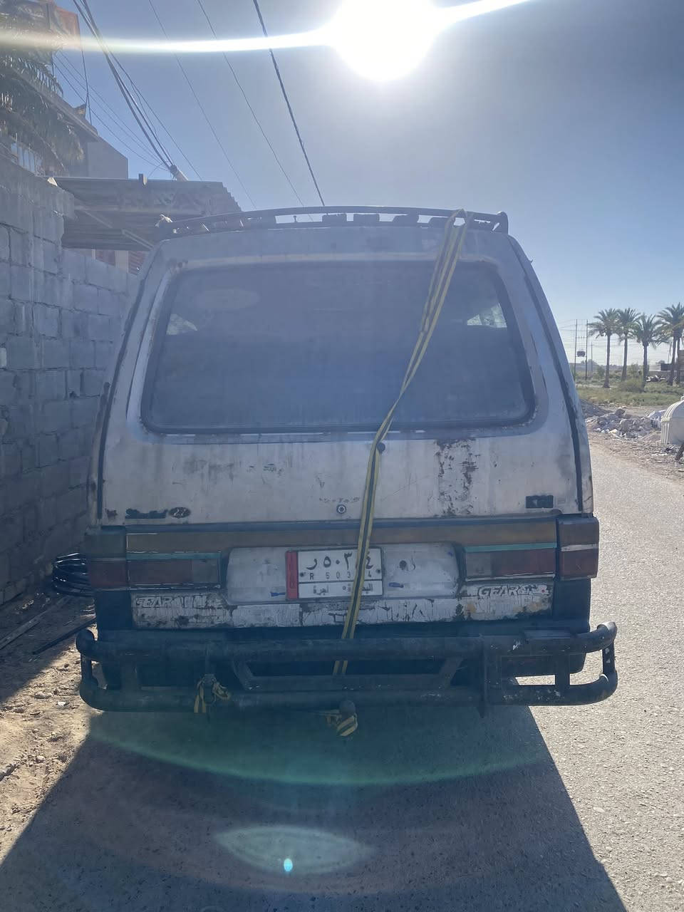 كيا بستا 1993
رقم بصرة
سياره بأسمي
كير ومحرك نضيفات 
سياره ماتحب العطل
السعر (22)وبيها مجال بسيط
وذا عندك مراوس مومشكله
الرقم ***********
موجود واتساب
