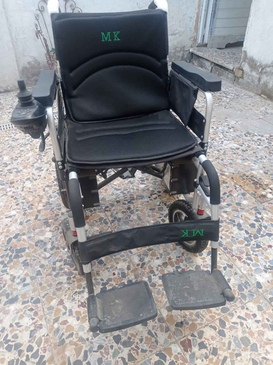 السلام عليكم كرسي كهربائي للبيع جديد غير مستخدم


**إذا كنت صاحب هذا الإعلان وتريد حذفه لأي سبب، رجاءا أرسل رسالة إلى الدعم الفني**