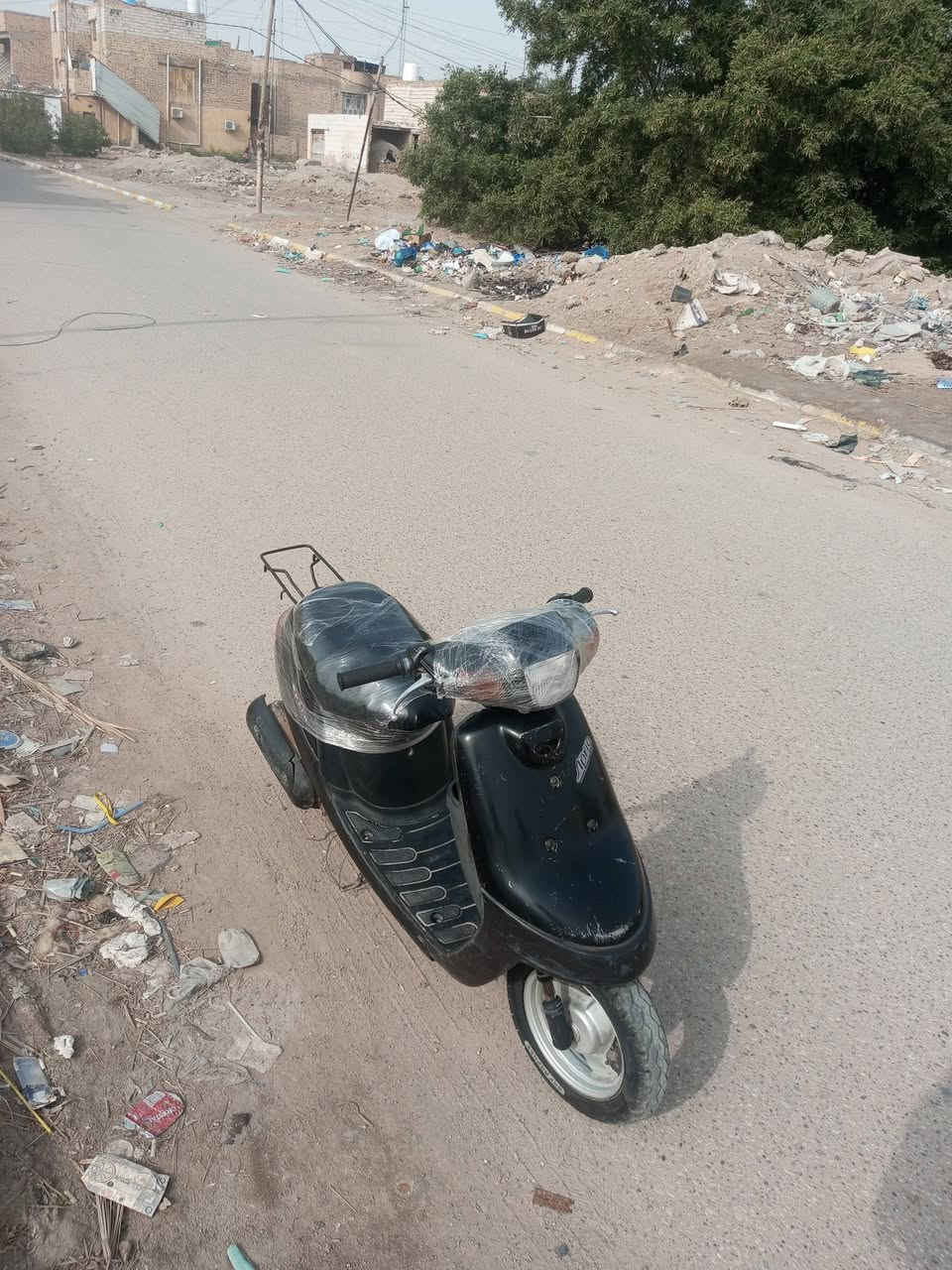 سلام عليكم دراجه بترا للبيع كله شغاله كهربائيات شغاله سلف شغال نقص بس باتري السعر 225 وبيه مجال قليل مكاني ناصريه سومر وهذا رقمي ***********
