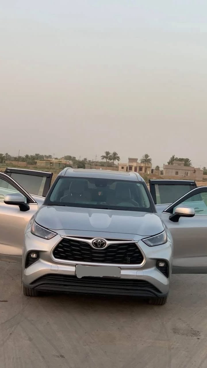 سلام عليكم
تويوتا هاي لندر بانزين

موديل٢٠٢٢ 

رقم الشاصي : 5TDJZRFH8JS873165

فول مواصفات : XLE

محرك ( 6 ) سلندر 

 

مواصفات : XLE  

بصمة 

بصمة ابواب 

كشنات جلد 

كشنات منفصل 

كشنات كهربائي 

تشغيل عن بعد 

كشنات تدفئة 

فتحة 

بريك كهربائي 

اوتو هولد 

اطفاء عند وقوف 

وضعيات قيادة درايف مود سبورت  نورمال  ايكو 

فور ويل مع وضعيات 

مانع انزلاق 

نزول منحدرات 

Snow ثلج 

ستائر خلفية وجانبيه

صندوك كهربائي 

بلاجيكتور كشافات 

رادار نقطة عمياء 

رادار خروج عن المسار 

رادار مانع تصادم امامي 

لايت زينون 

7 راكب 

ايشاير مري   .

كركوك سعر السياره 31000 $ ومن الله التوفيق 

الاتصال على. رقم 

***********
