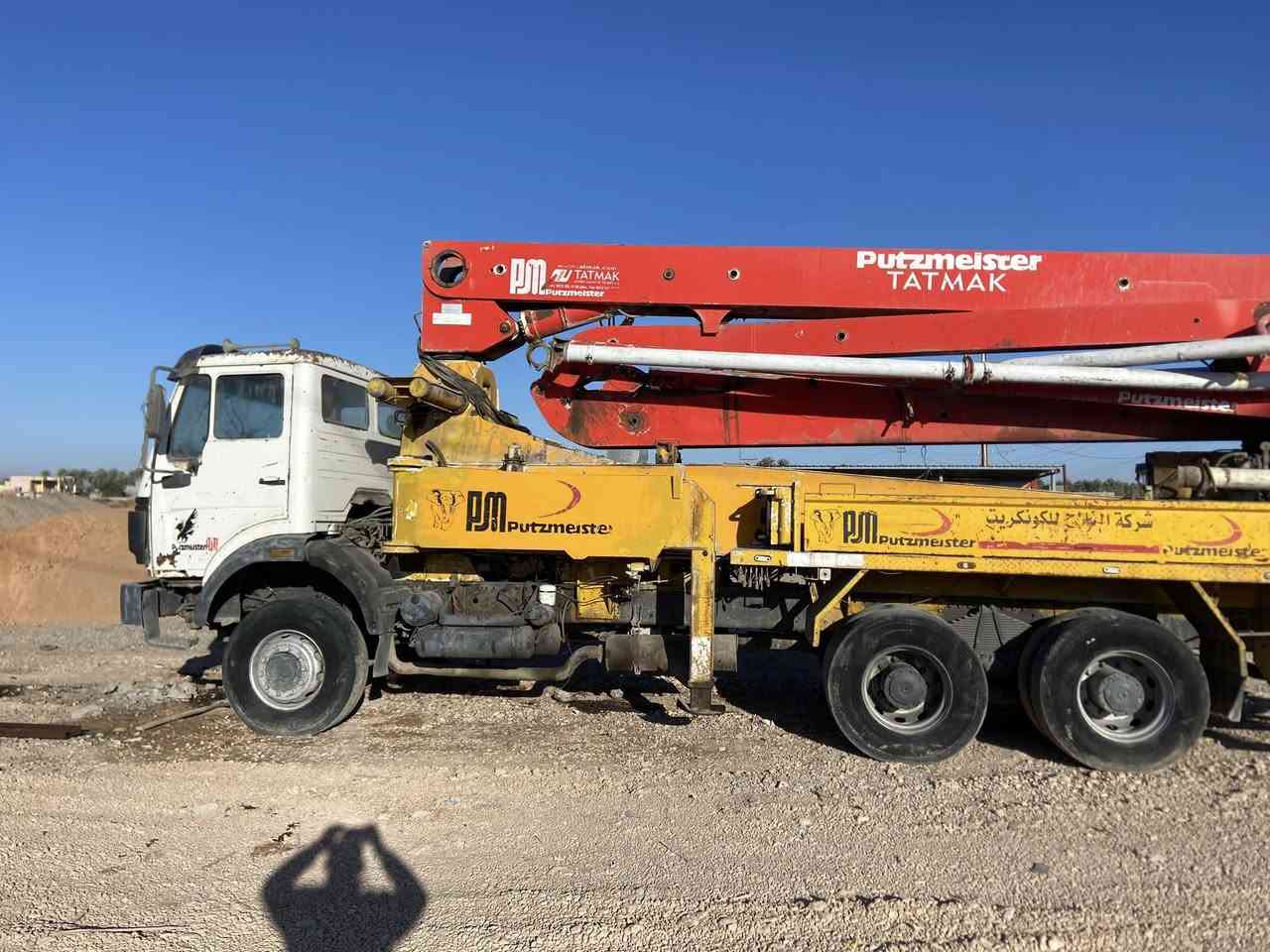 للبيع الاستفسار عبر الاتصال *********** 
 سعر ٣ ونص وبي مجال
