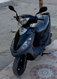 دراجه كامكو V2 كفاله عامه من كلشي  موديل 2014 ماشيه 13  حقيقي دراجه اك...