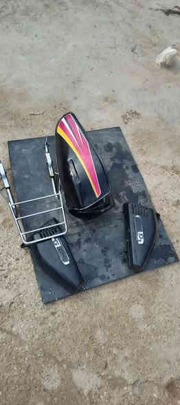 سلام عليكم غراض دراجه 4كير  +/ خوذه اصليه للبيع مكان النعمانيه***********
