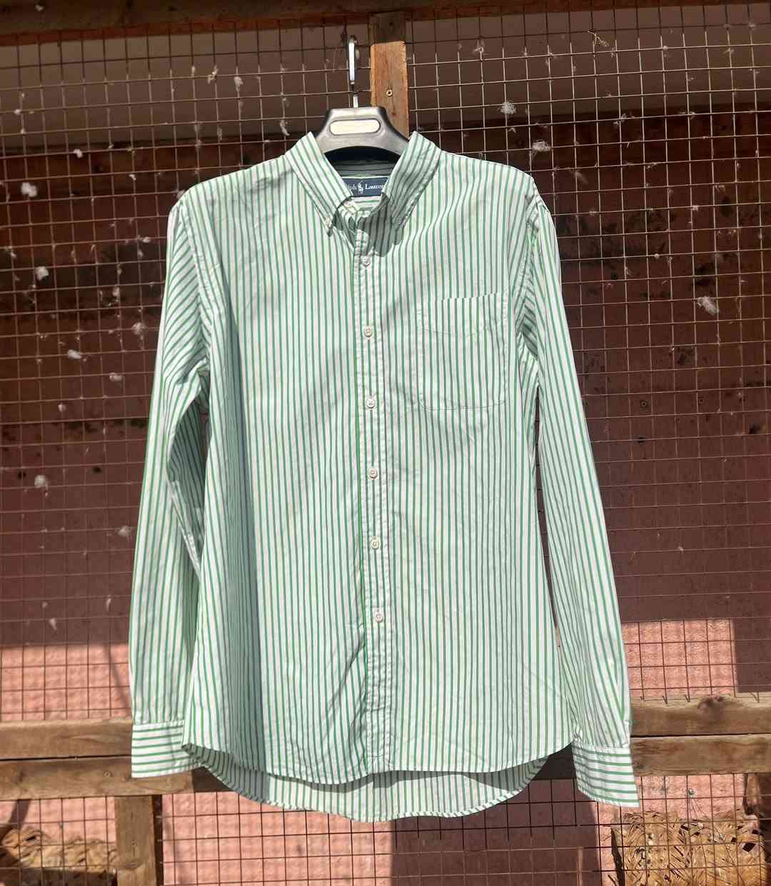 قميص بولو
قطعةجداً نضيفة
قياس (XL هاڤ)
السعر 10 الف 
يتوفر توصيل


**إذا كنت صاحب هذا الإعلان وتريد حذفه لأي سبب، رجاءا أرسل رسالة إلى الدعم الفني**