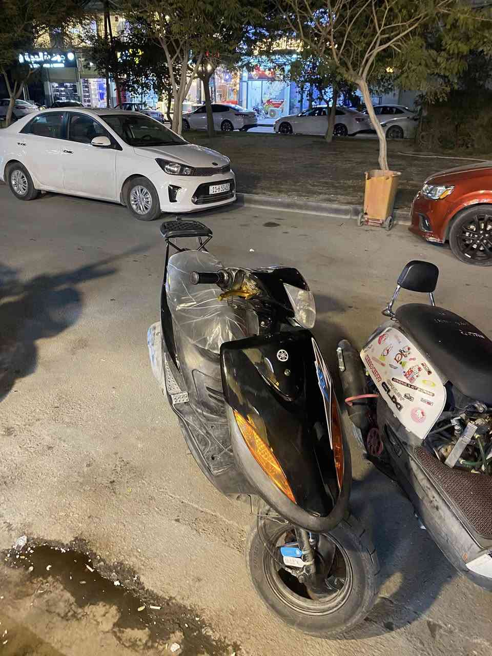 سلام عليكم
دراجه ماكس (عدله)للبيع 
نضافه فول دراجه مجفته مره وحده بس تجفيت توب ومابيها اي نقص كلشي شغال بيها تجي تفحص وتشوف 
سعرها 500وبيها مجال للطيبين (رجائاً الي مو شراي لا يتعبني فدوه)
عنوان:كربلاء حي العامل 
رقم:***********
