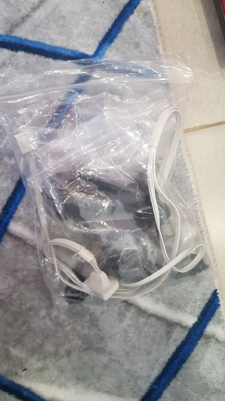 السلام عليكم .. مبرد مائي ايسوس روياجن 3 النسخه البيضه نسخه نادرة.. استعمال 3 اشهر فقط وكل ملحقاته بي  .. السعر 220 الف قفل ..مكاني بغداد حي الجهاد


**إذا كنت صاحب هذا الإعلان وتريد حذفه لأي سبب، رجاءا أرسل رسالة إلى الدعم الفني**