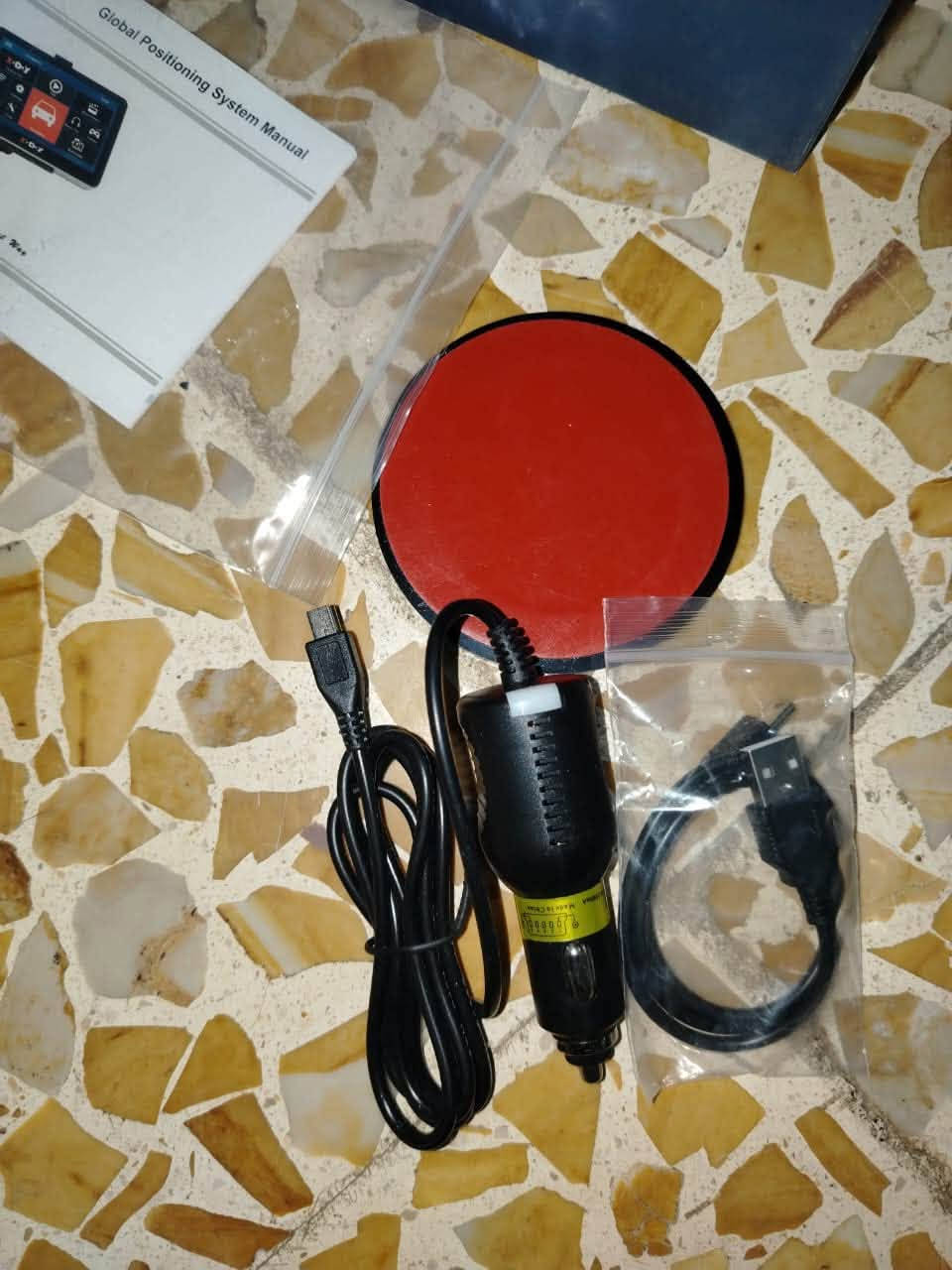 شاشه سيارت لمس درجه أولى
سعرها 85 وبيها مجال


**إذا كنت صاحب هذا الإعلان وتريد حذفه لأي سبب، رجاءا أرسل رسالة إلى الدعم الفني**