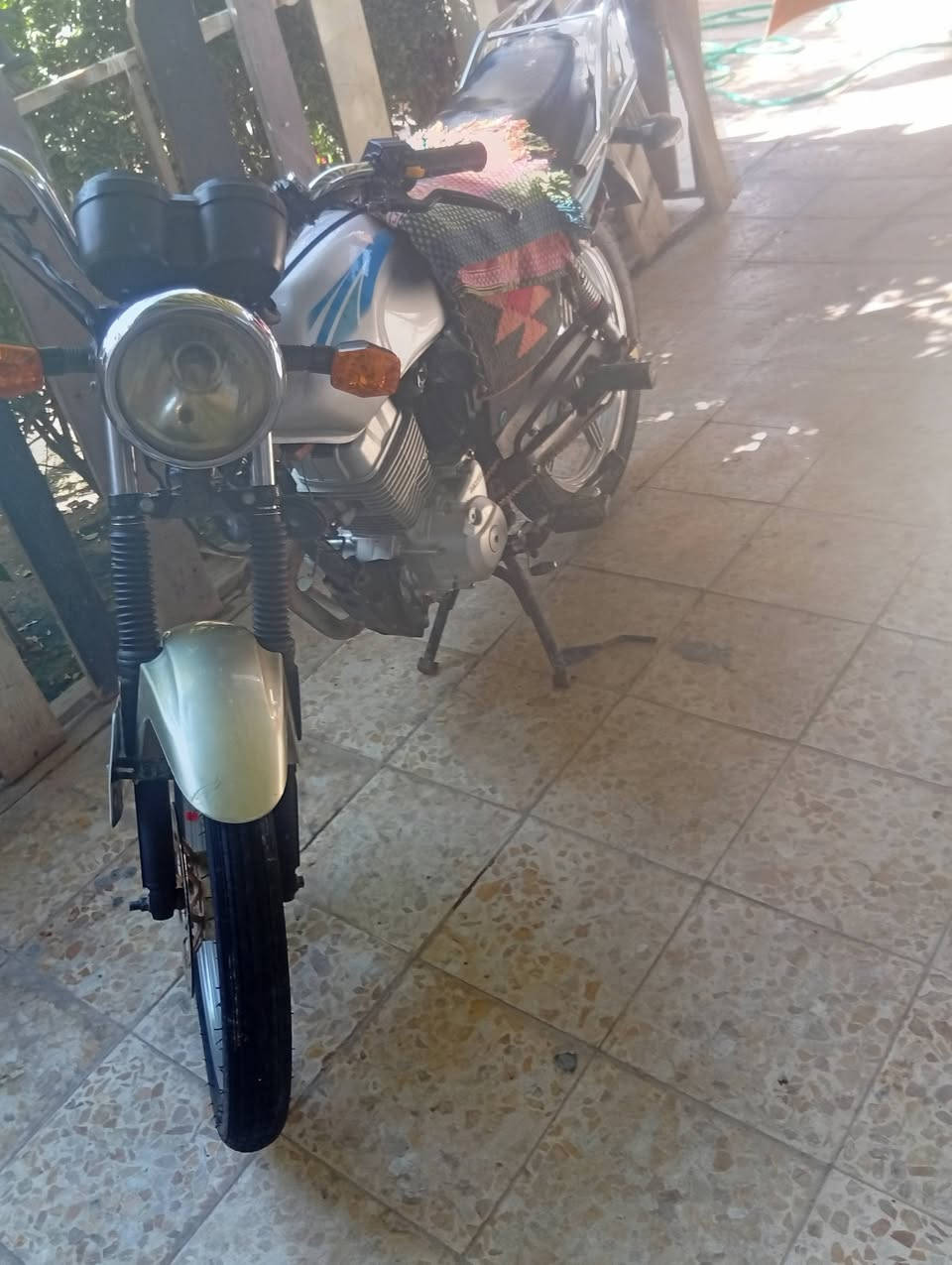 سلام عليكم دراجه دايون لبيع موديل 19رقم وسنويه انكليزي بسمي المكان النجف الأشرف كهربائيات شغاله السعر 1150وبيها مجال رقم ***********
