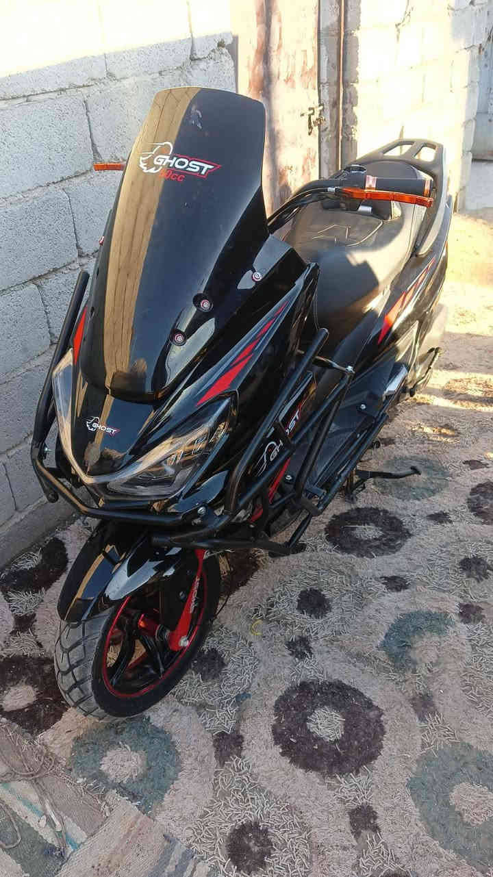 دراجه للبيع 900 وبيها مجال ***********
