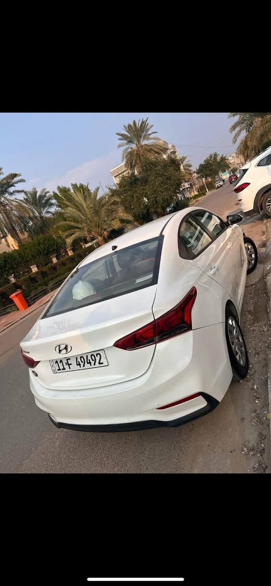 السلام عليكم اكسنت موديل 2019وارد امريكي رقم بغداد باسمي انكليزي مميز حادثه جاملغ خلفي وباب شويه ماشيه 54 تخم تاير جديد حداديه تبريد جديد بوضع الشركه للاستفسار الاتصال على ***********بابل مركز السعر 118وبيه مجال قليل
