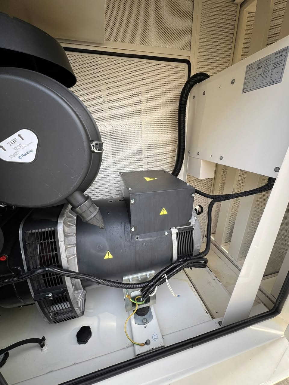 عرض
👈🏼موالد بيركز انكليزي اصلي 150 KVA جبيلي
👈🏼  كاتم نسبه الكتم 100/100 جبيلي 
👈🏼المحرك بيركز انكليزي اصلي 🇬🇧
👈🏼وراس التواليد لوري سومر فرنسي اصلي 🇫🇷
👈🏼ساعات العمل 6200ساعه زيرو 
👈🏼 موديل الموالد 2022
👈🏼ضمان الموالد عل حمل 
👈🏼للتواصل واتساب او الاتصال 📞
 📞***********👈🏼
(عباس الوائلي )

تنويه هام ‼️ 

متوفر نضام الاستبدال 🔀 تكدر تبدل موالدتك القديمه موالده جديده ويتم الاتفاق 🤝بعد التقييم 

تتوفر صيانه 👷🏼‍♂️ جميع احجام الموالدات البيركز الانكليزي و/ الكمز / دايو دوزان  بعمل متقن ونوفر لك خدمات عامه واستبدال عام في الموالدات 

معه تحيات (عباس الوائلي )
