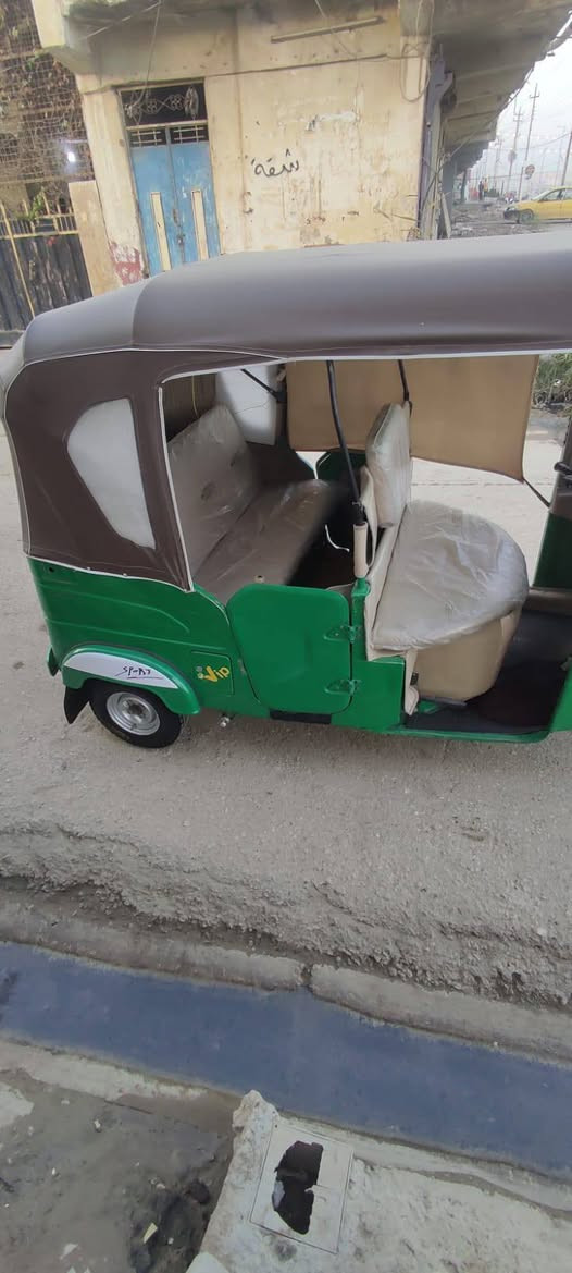 سلام عليكم ورحمة الله وبركاته تكتك مديل21شهر10  مصبوغة عام لجماليه بدون ضربه بدون معجون بس صبغ رقم وسنويه بسمي  كهربايات شغاله تكتك حلوه ومرتبه وكرفتها حلوه مكاني شعله سعر5800وبيها مجال ‏‪***********‬‏
