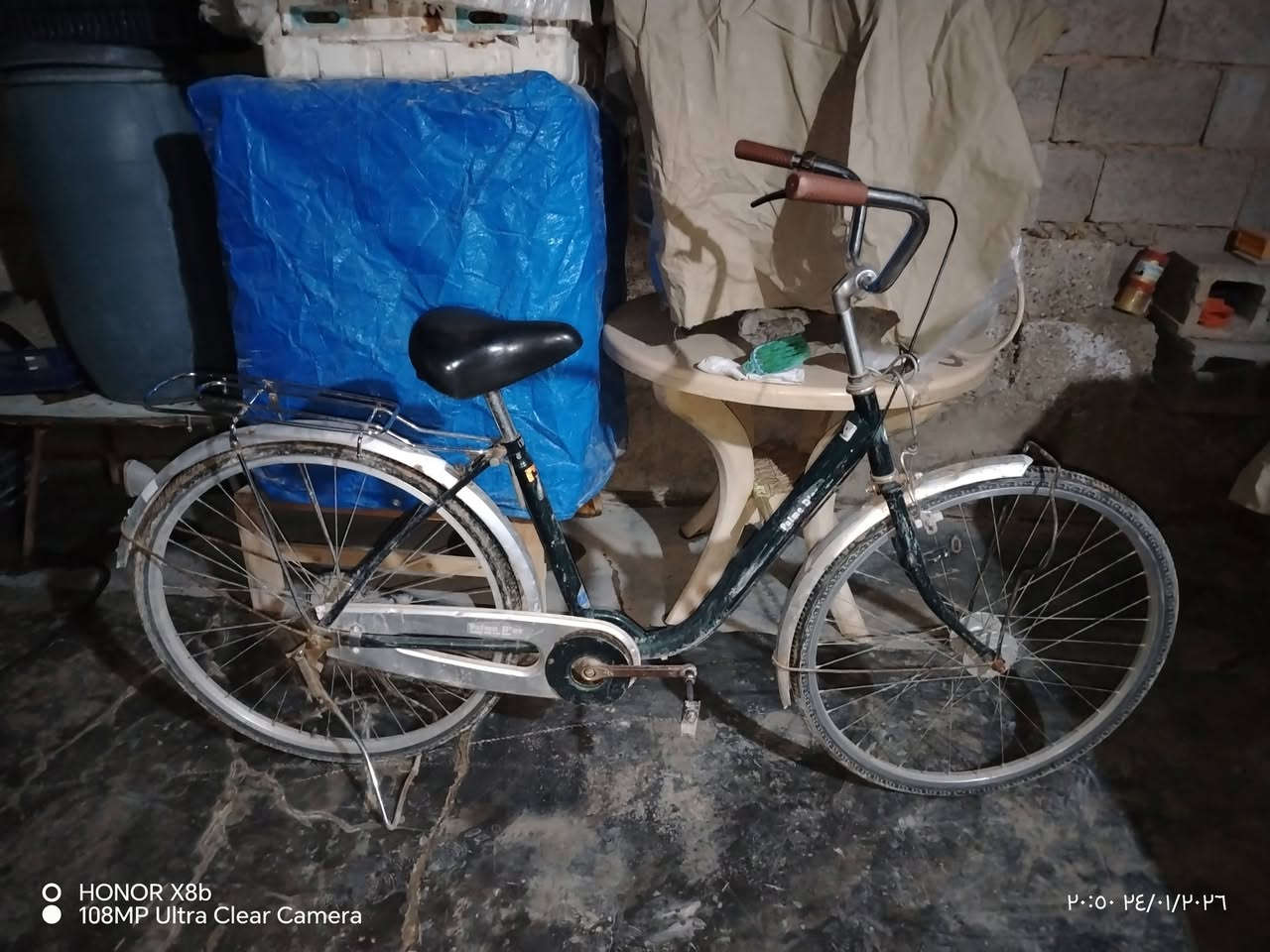 سلام عليكم موجود براد للبيع سعر 50
و باسكل نضيف و بس يرادل شويه ترتيب و وياه سيم و اير السعر 30 
هاذ رقم بي وتساب ***********
