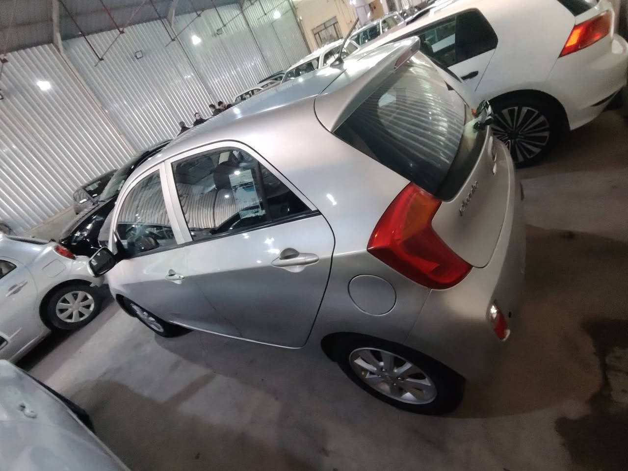 کیه بیکاتوخلیچی
مودێل 2013
یه ک درگای سبوغه بێ لێدانه
مواسفات 
توماتیکه 
چام کاربیایه 
ێیکویه 
کێرمه کینی تبرید به شه رته 
سه نه وی ڕه قه م نوێه 
شوێن هه ولێر
سعری 75$توزێک مه چال 
۰۷٥۰۱٤۰٤۷٤۷واتساب أربيل, العراق
