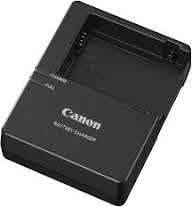 سلام عليكم كاميرا canon d1100كاميرا تخبل كاملة كافة الملحقات 
عدستين 
50mm
18.55m
بطارية 
شاحنة
جنطة 
رام 8 كيكا
⛔️ السعر قيم بلي يرضا الله واخذ ⛔️
*********** بغداد 
كامرة مطلع بيها لقطات عالمية

