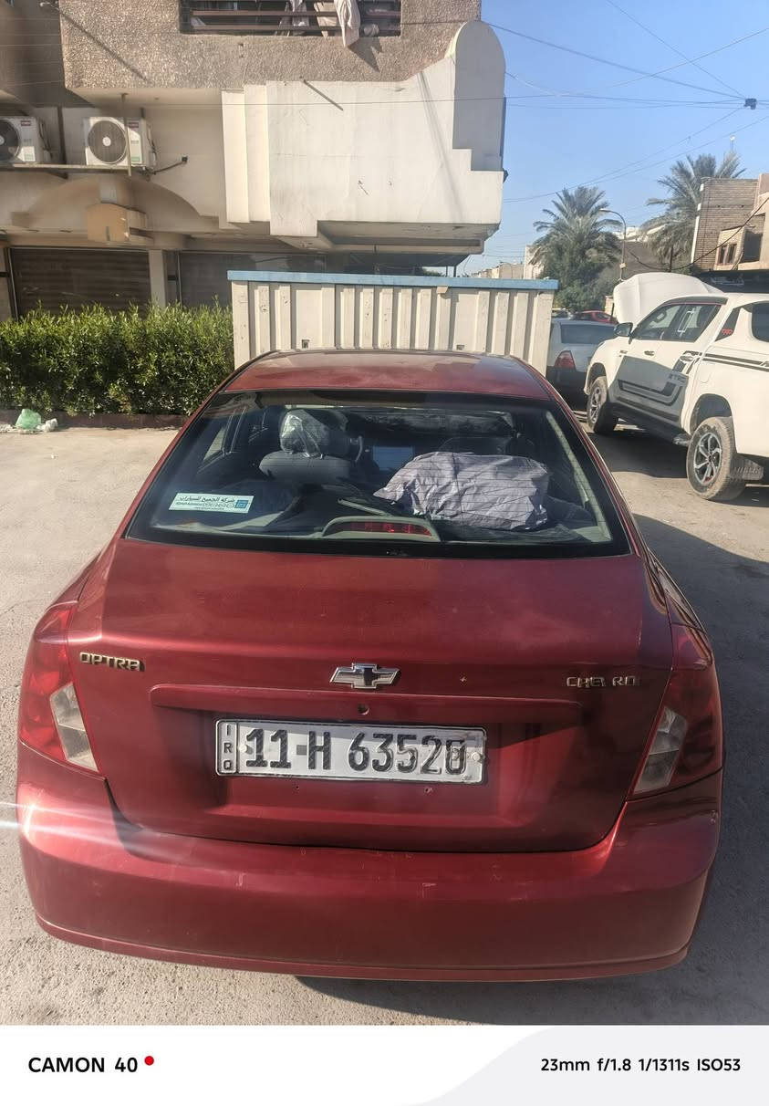 السلام عليكم
اوبترا للبيع نضيفه واحلا من بالصور
2004
تحويل ثاني يوم  السعر 68وبيه مجال 
حادثه جاملغ وبنيد
المكان بغداد شارع فلسطين

 الرقم ***********
