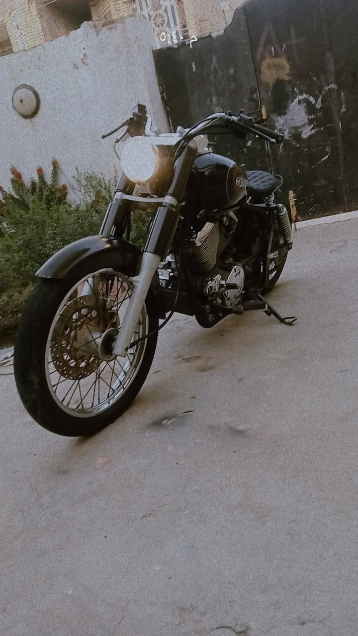 سلام عليكم دراجه هارلي مكينه 250 دراجه نضيفه السعر 750 وبيها مجال الرقم ***********
