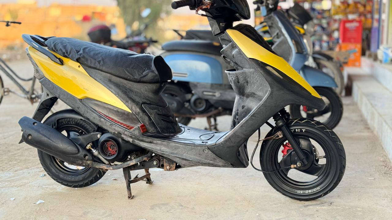 يالله❤️سلام عليكم دراجه ماكس عدله لون💛دراجه خير من الله دراجه جديده تخبل كفرات ختم كهربيات كلهه شغاله تأيرات جدد ليوم شادهن دراجه ملحهه بشكل نص نكره سالف بوشه 49شلعه شرط تاكل لكاع اشاير شغاله بك ليت اشاير كهربيات كلهه شغاله دراجه خير من الله مابيهه اي نقص فقط جعمقه مال هندر شرط منل صبح نص نكره دهن جديد صلنصه بلاد دراجه كلهه ختم محرك ناعم بشكل تجي وتفحص بيدك ويل بلاد يدات بريك رياضي ليت زنون دراجه للبيع فقط /سعر الدراجه (550)مكاني ديالى بعقوبة كاطون /شراي اتصل ودلل /رقمي***********/تحياتي لجميع
