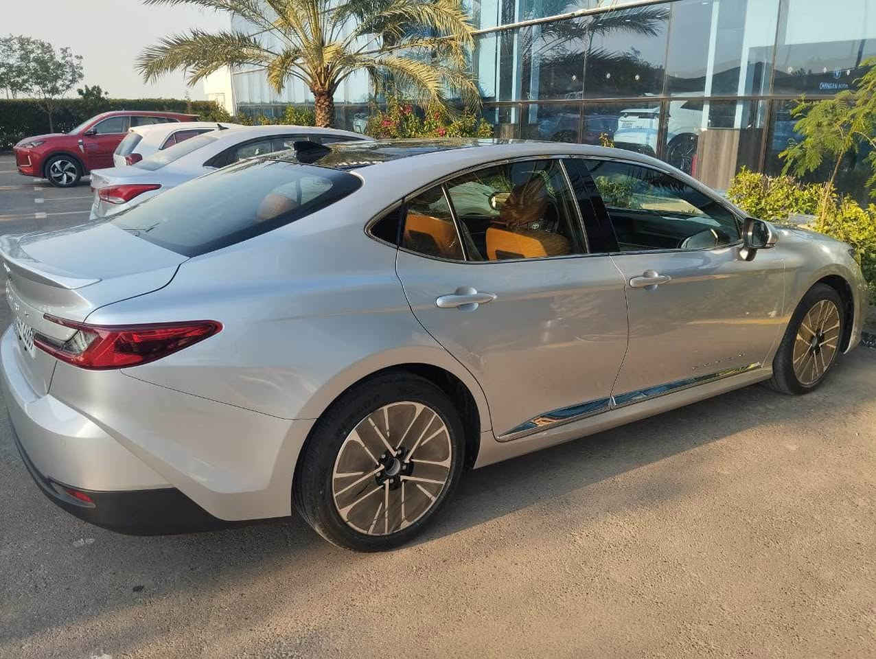 مكلف بنشر السياره 
كامري 2025
موديل 2025 سيارة جديده 
ماشية 2000 كيلو متر 
فول مواصفات اعلى فئه بالكامري 
السعر 33$ وبيها مجال 
رقم صاحب السيارة *********** بغداد, العراق
