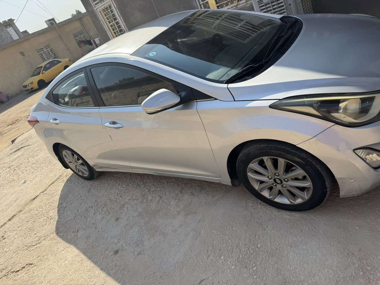 السلام عليكم النتره خليجي   موديل 14
مكينه 1800 كير خير من الله السياره ماشيه 

176 الف مكانهاا كربلاء بيهاا ربع البنيد صبغ فقط 

والسونار مرفق مع المنشور السعر 118 وبيها مجال بسيط 

رقم الهاتف للتواصل ***********
