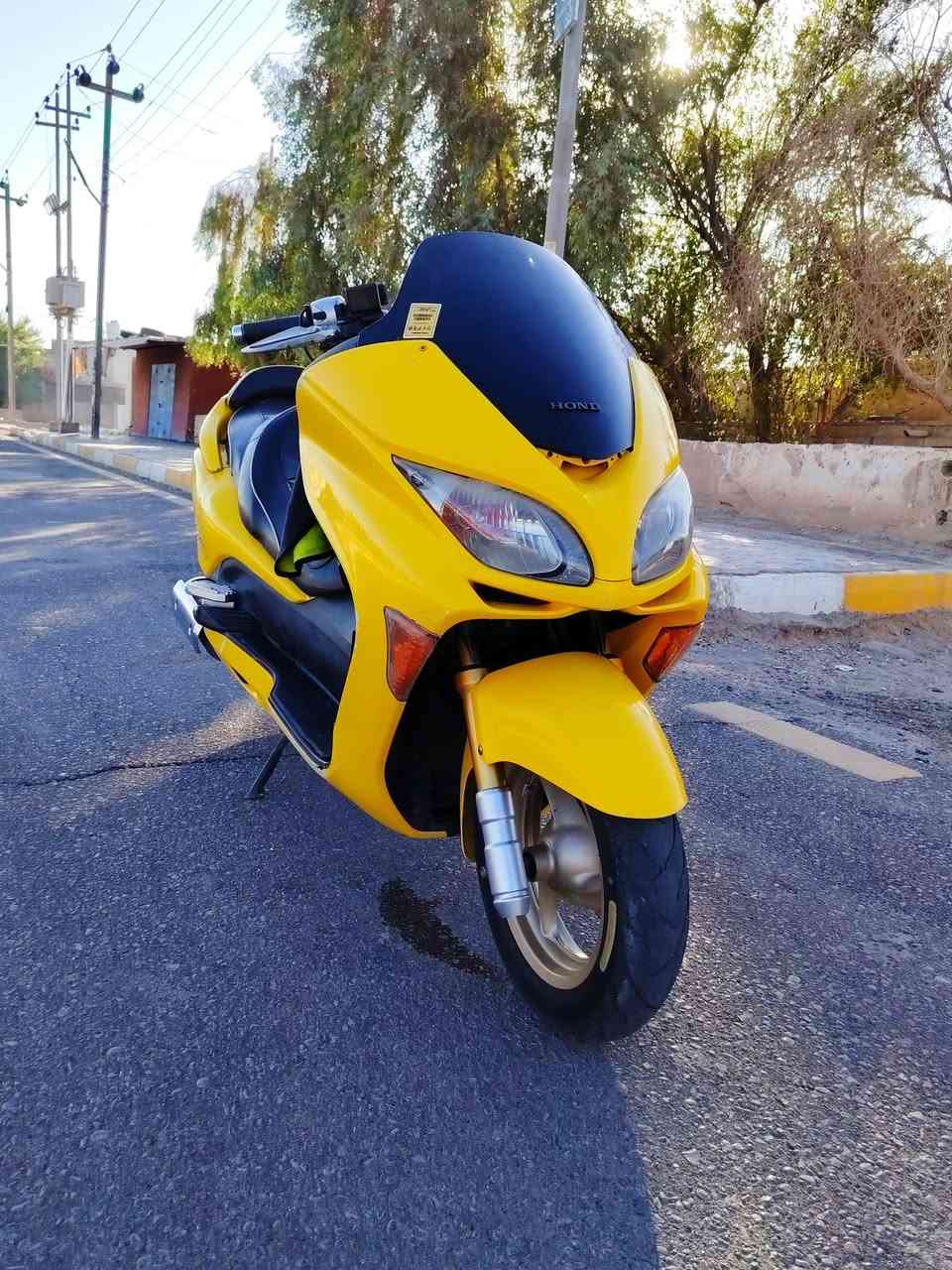 سلام عليكم وين إلي يدور نضيف
فورزه صفر 9
 للبيع او مراوس  
نوع 0/9
الصنع اليابان 🇯🇵 
الراديتر ✅
الفيت بم ✅
الجويتر ✅
الدشبول✅
التايرات✅
الويل ذهبي✅
المكينه ناعمه✅
الكرهبائيات كفاله ✅
حماوه نص ثابته ✅
لايت زنون ثلجي✅
مسجل بلادي ✅
تدفأى بل يدات بلادي ✅
نضام حمايه من السرقه بلادي ✅
نضافت ال كفرات ٩٥٪؜١٠٠
***********
المكان ميسان
