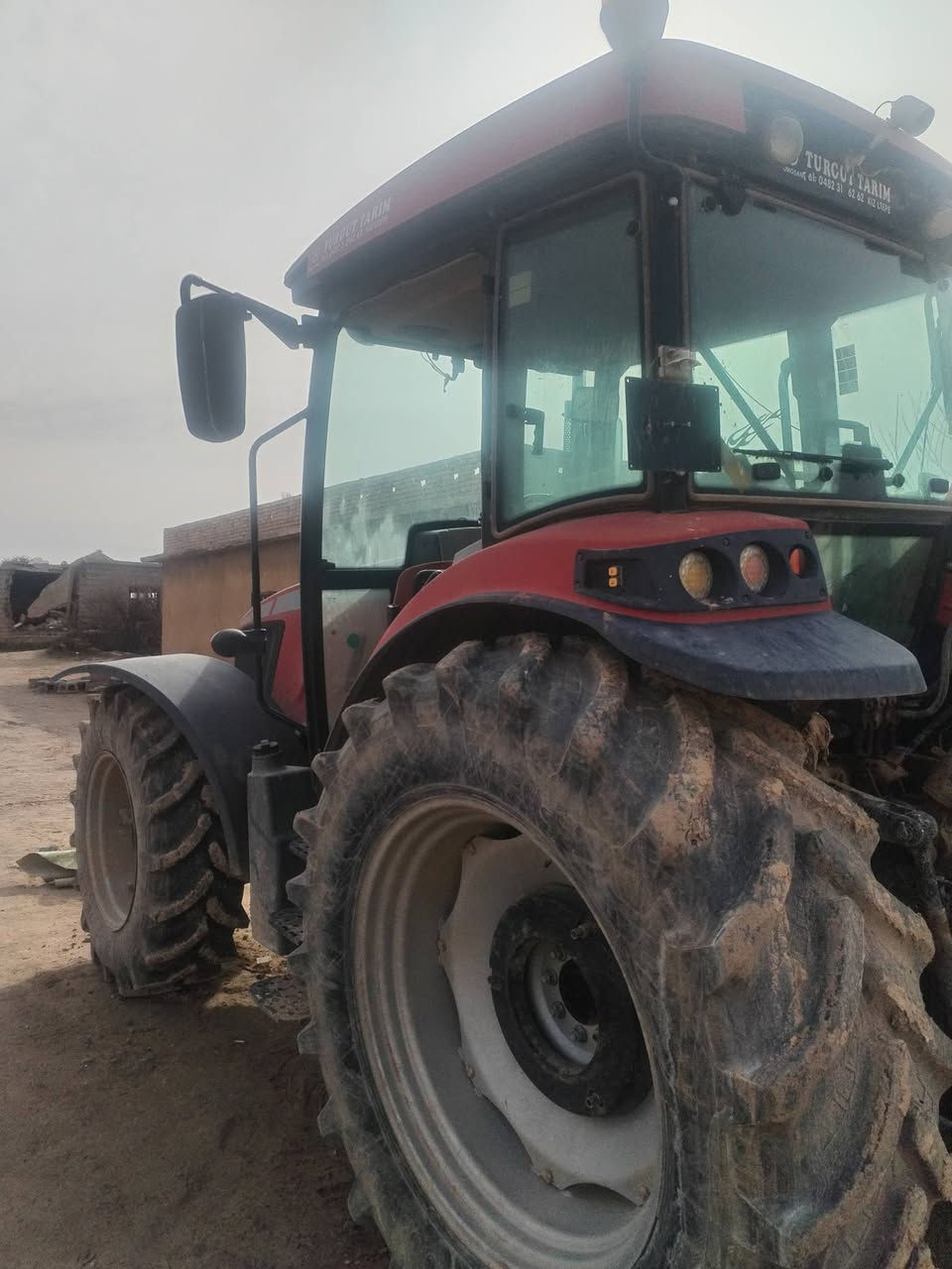 تركتر تومسان. حجم 115
للبيع 
المكان كركوك الحويجة قرية الحلوات 
استفسار اكثر اتصل ***********
