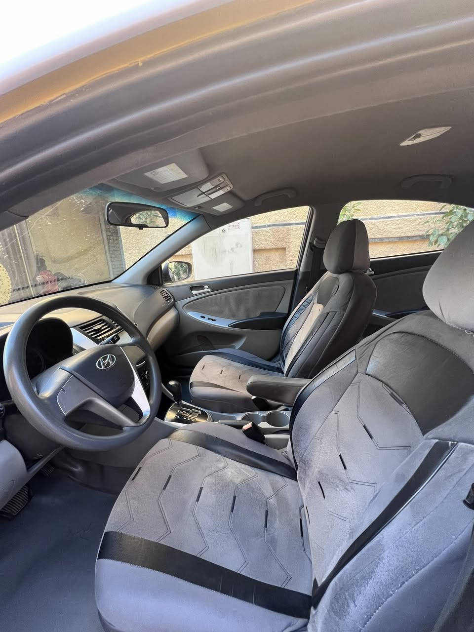 بسبب الوعود الكاذبة
اكسنت 2013 أمريكي

سيارة بنيد مبدل بدون بارد

مكينة gdi بداية تنقيص

كير تبريد كهربائيات كله شغال 

تخم تاير جديد 

سيارة خير من الله 

للاستفسار ***********

ابغداد الكريعات

السعر75
