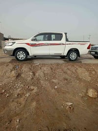 بيكم هيلوكس للبيع مكفول كفالة عامه ماشيه 45رقم اربيل كير عادي 07855013...