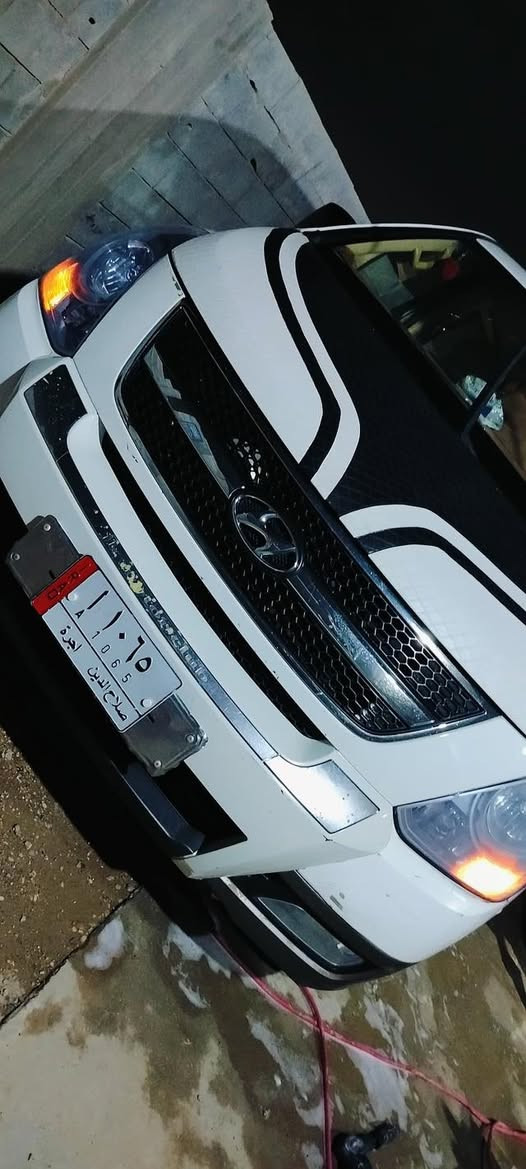 سلام عليكم 
ستاركس للبيع مفتوح  موديل2013 
رقم  صلاح الدين مشروع وطني .بيها قطعه وحده صبغ بالصندوق الخلفي شبرين 
وتعديل بارد بالهلال الجاملغ الخلفي جهةة السايق ورصعه شبر بالباب … تايرات جديده ..صدر جديد ….محرك وكير فول نظافه 
السعر155 وبيها مجال مكان السياره الرمادي 

الاستفسار اتصال بالرقم.   ***********
