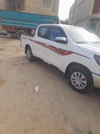 هايلكس • ٢٠٢٥ • ماشي ٢٠٠٠٠