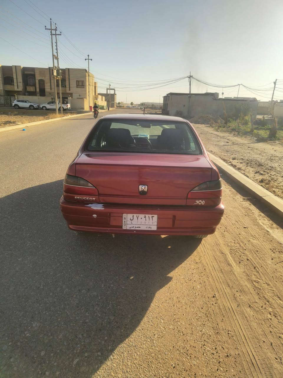 سلام عليكم..
مكلف بالنشر
بيجو ٢٠٠٢ رقم الماني سيارة جاهزة 
صدر حالة ممتازة صبغ عام اثر جراد 
ضربة بالجاملغ الخلفي فقط رقم الماني تحويل مباشر 
تبريد تدفئة شغالة 
مكان السيارة تكريت 
رقم هاتف صاحب السيارة ***********
السعر 44 ورقة وبيها مجال
