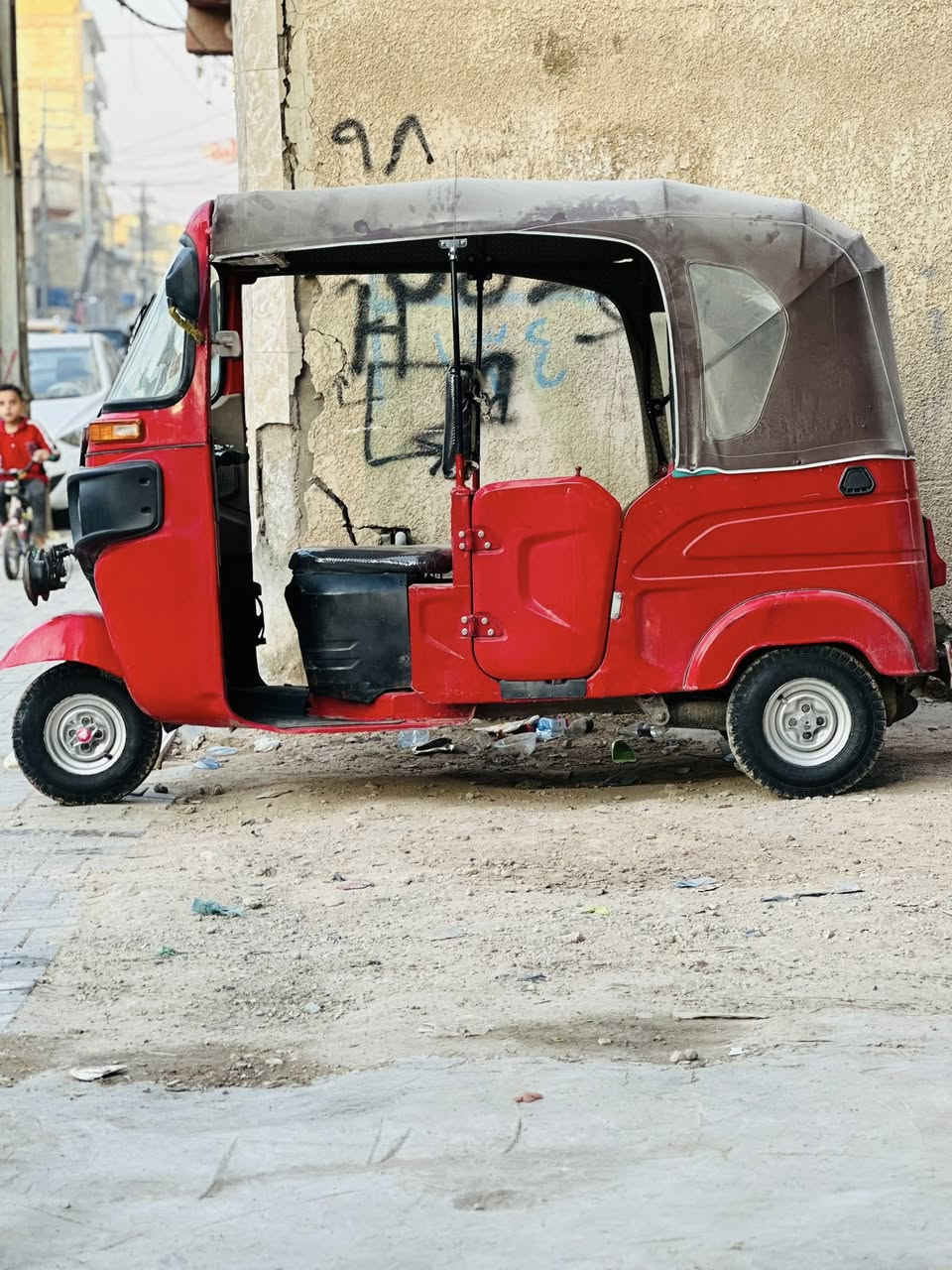 السلام عليكم تكتك موديل ٢٠١٨ محدث ٢٠٢٢رقم وسنويه باسمي تحويل ثاني يوم السعر ٦ملاييننن رقم الهاتف ***********
