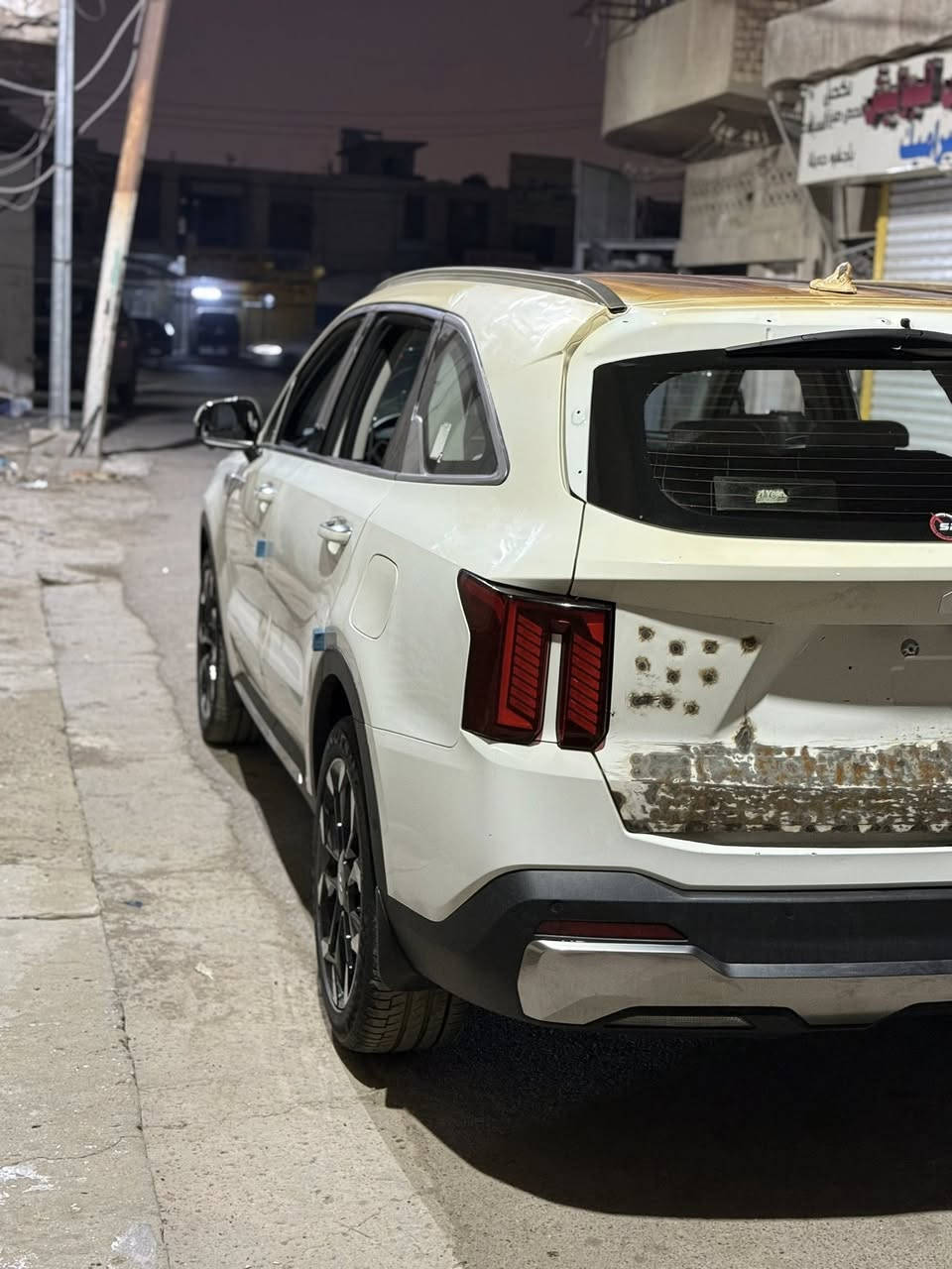 سلام عليكم 
للبيع 
موديل 2025
ماشيه 1000
فول 
رقم بغداد 
عنوان بغداد 
سعر 248
موبايل ***********
