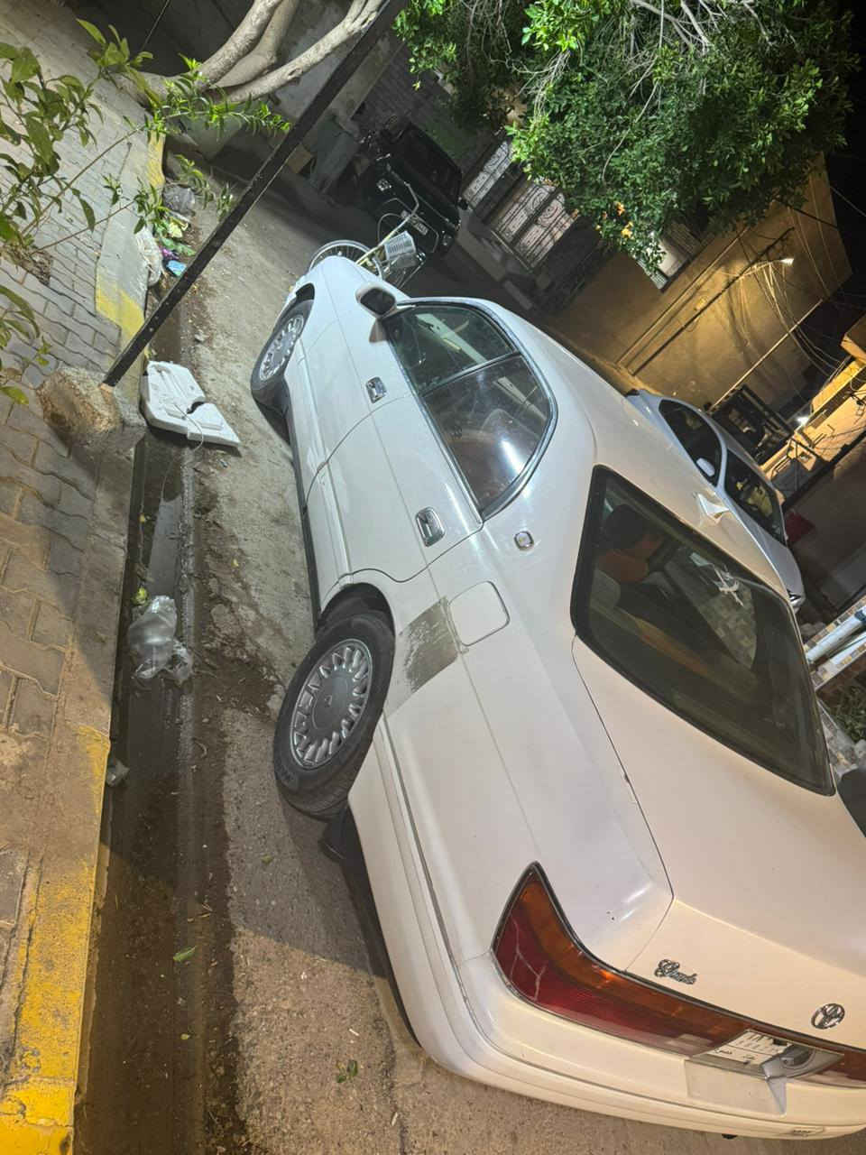 بطه كراون منفصل موديل ١٩٩٣ رقم بغداد مكان بديالى السعر ٥٥
بيع او مراوس الشراي يتصل 
***********
