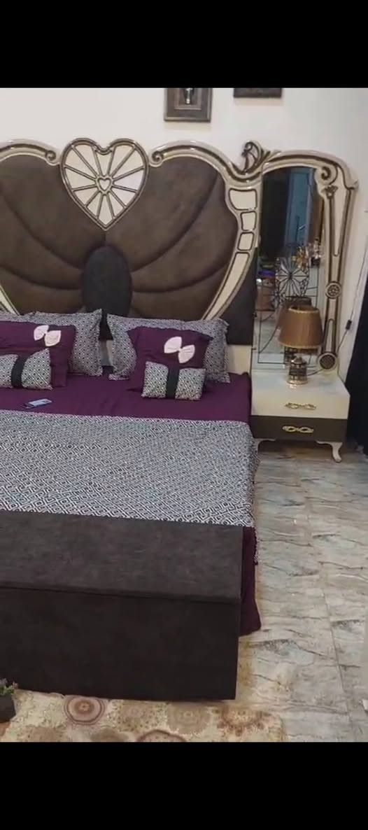 لبيع لسعر ٨٥٠   وبيهه مجال عشر قطع عنوان بغداد الحسينيه راشديه ***********

