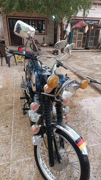 دراجة 81 • بدون دبلات • تايرات شرط