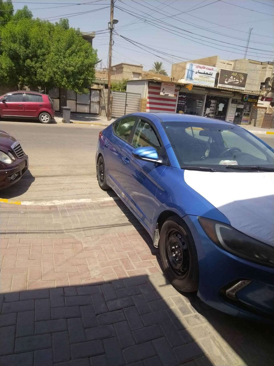 النترا 2017 للبيع
حادث امريكا جاملغ وباب خلفي
وبيها بارد بالجاملغ الخلفي بيدي انطخت
محرك وكير مكفولات بس رواجز مبدل قبل سنتين سعرها 120 وبيها مجال حك الجيه
مكاني بغداد الدوره
*********** الفلوجة, الأنبار
