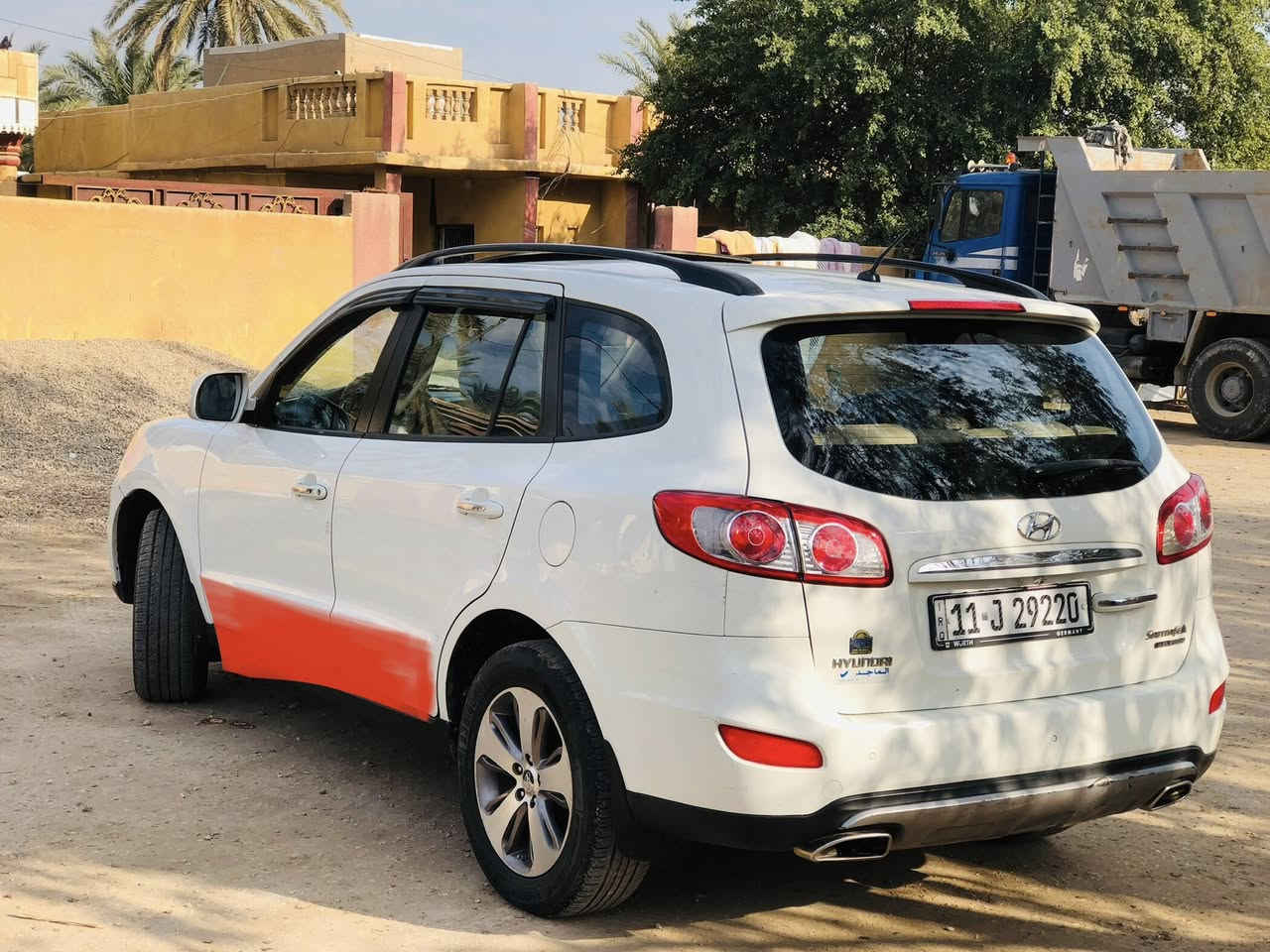 ‏سلام عليكم سنتافي 2012 خليجي فول مواصفات للخير1على1
بيها فقط صبغ اثر اشخوط ومصبوغ الصبغ بل منشور 

المحرك V6 مفتوح فقط كيس فقط 

رقم بغداد انكليزي السنويه 2030 

صدر امامي خلفي جديد تخم تاير جديد 

سبير جديد 

المواصفات 

فتحه

بصمه 

تحكمات ستيرن 

اشاير بل مري 

مري شفط 

فور ويل 

سبعه 7راكب  كشن كهربائ

حساسات 

شاشه كبير 

شاحنة بصمه 

تبريد ٣قطع 

تبريد ثلج🥶🥶 

كهربائيات كله شغاله 

‏السعر 162 وبيها مجال.حك الجيه 

المكان كربلاء الحسنيه 

الهاتف *********** ￼
