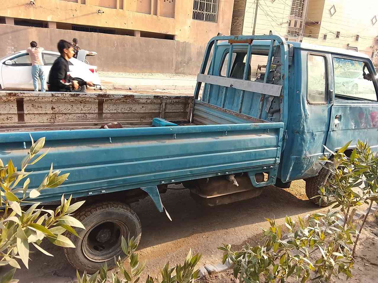 هونداي حمل موديل 96 الكيه كلشي مابيه بس البم مالته تعبان طفت ماتشتغل يرادله تجفيت الكيه بدون راعي السياره اله حصه كاز وسنويت راعيه موجوده بس ماندله السياره عوزه اشكم شغله سعره ١٥ ورقه قفل هاذه رقمي  الشراي بي خير ويدلل مكاني كربلاء 0788 492 1605
